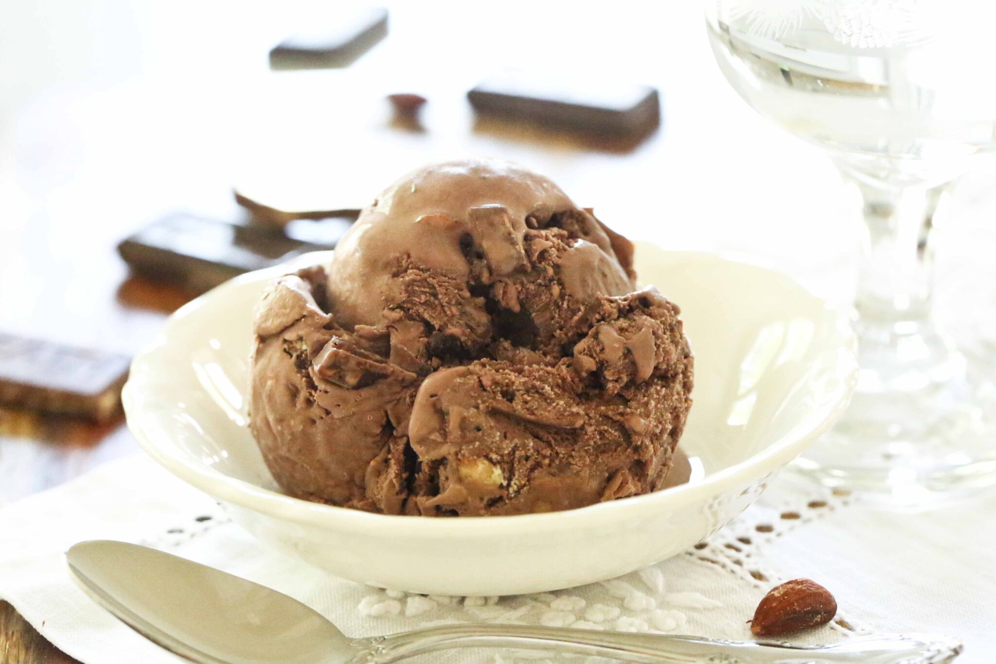 Chocolate Toffee Almond Ice Cream White Apron Blog