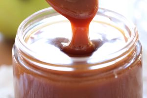 caramel sauce made from caramelized sugar recipe