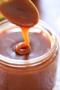 How do you make Caramel Sauce from Caramelized Sugar?