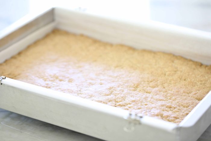Recipe for homemade Toffee Cookie Bars